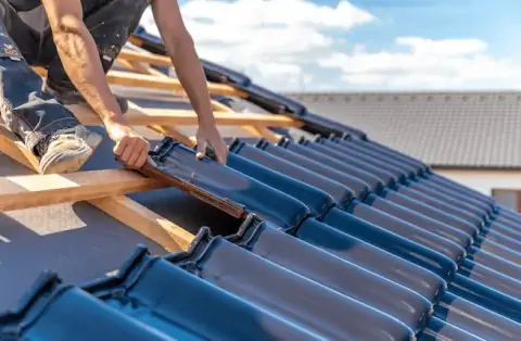 Couverture - Yzernay